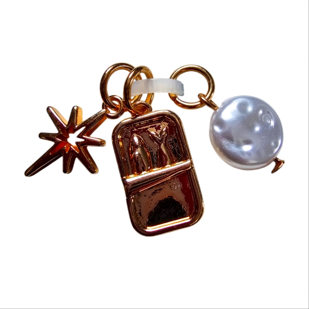 WEAR AND SHARE 3 CHARM SET - Picture 2 of 2